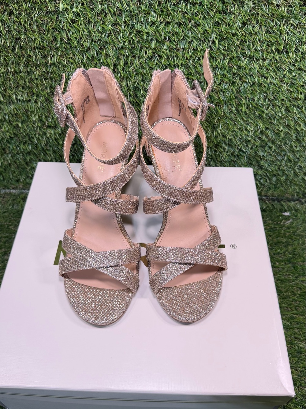 Maripe Elissa Gold Glitter Strappy Heels Sandals Size 6 6M NIB New with Box